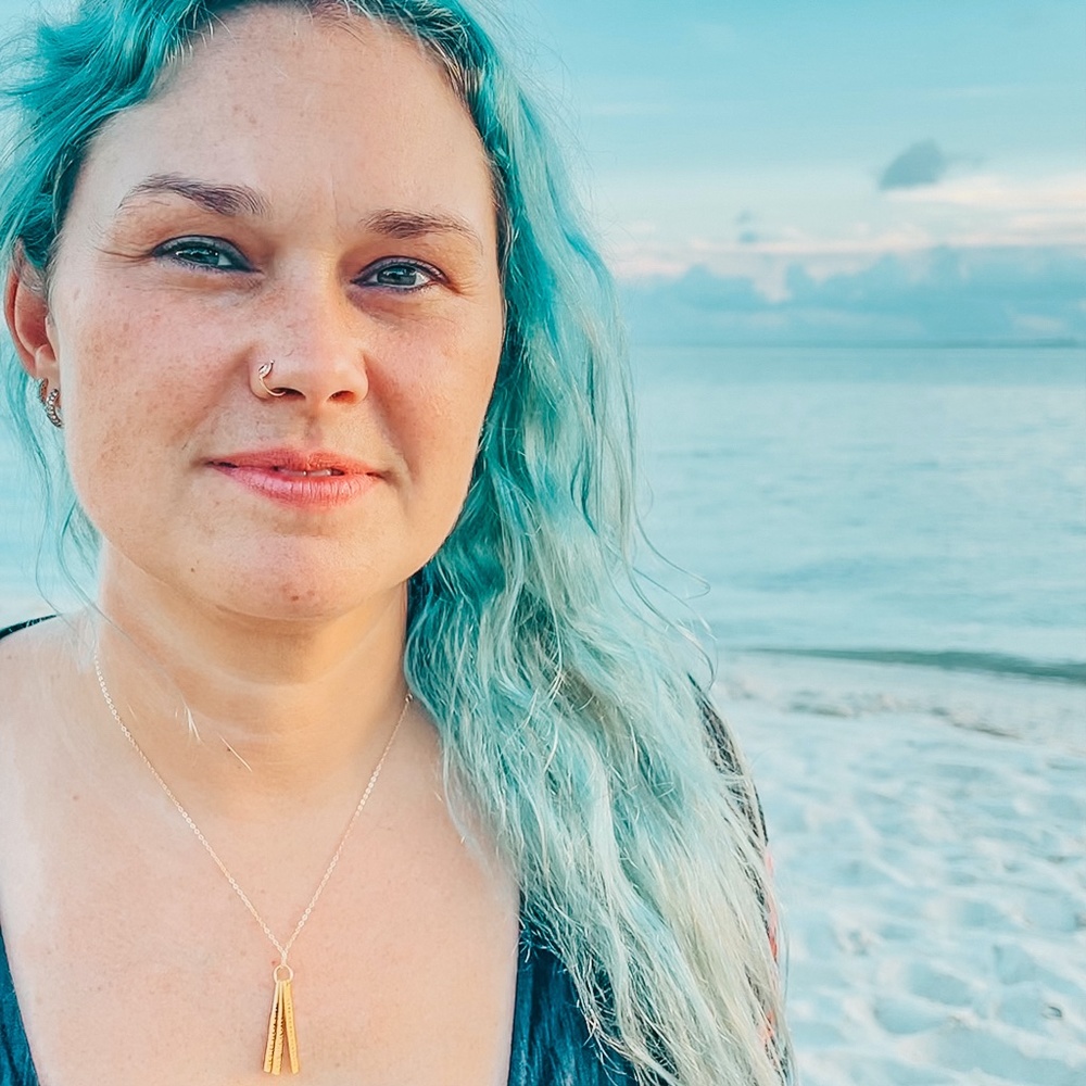 3 Bar Necklace with Ralph Waldo Emerson Quote "Live in the sunshine... - Picture 4 of 4